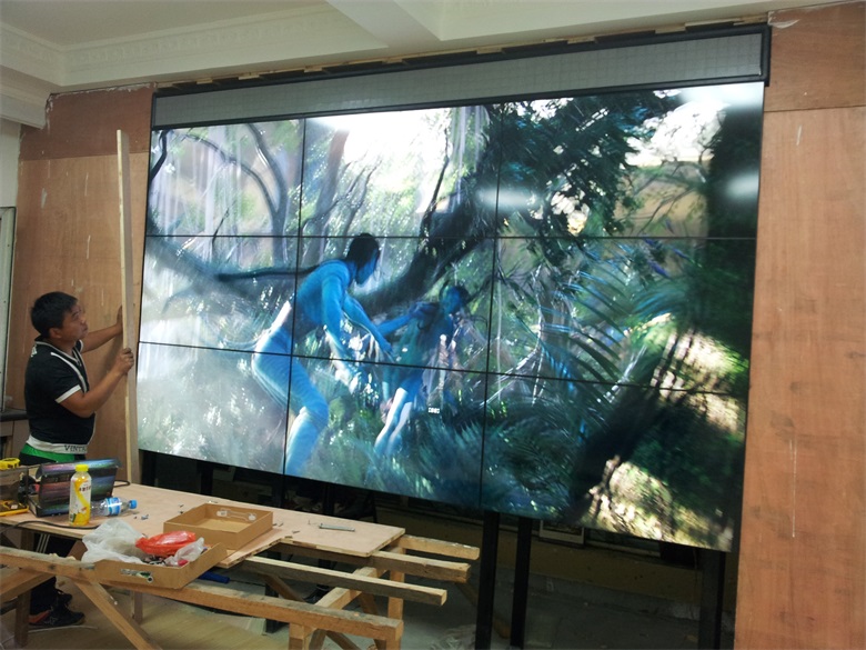 2012年哈尔滨文景街热电公司液晶拼接大屏幕项目